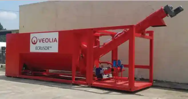 Image showing the Veolia Ecruser unit for depackaging.